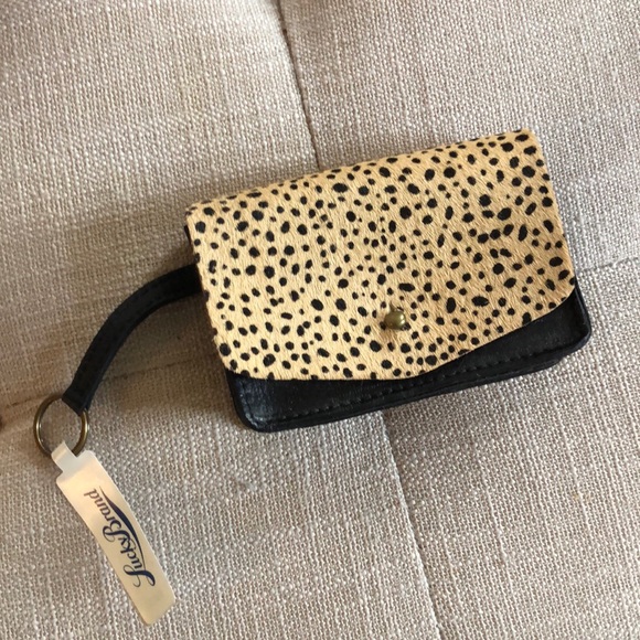 Lucky Brand Handbags - Lucky Brand Card Case